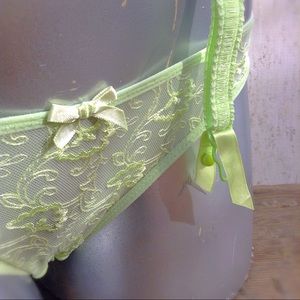 WoSA Vintage Le Mystere Rouge Collection Full Set